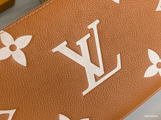 Cheap POCHETTE ACCESSOIRES MULTI LOUIS VUITTON 0722